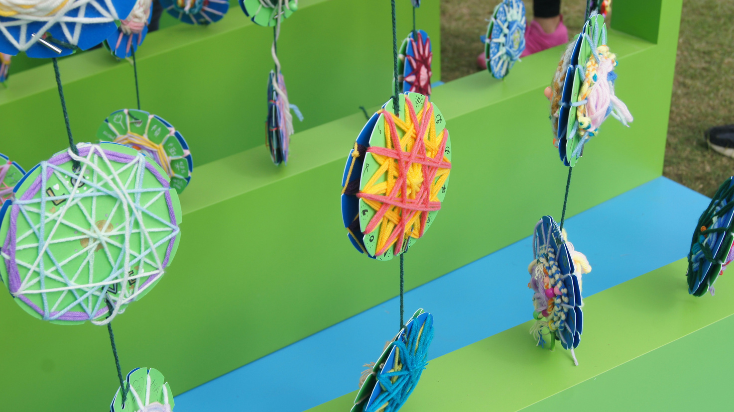 Yarn wall art